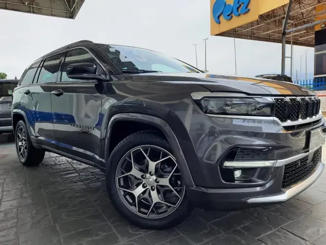 JEEP COMMANDER OVELAND FLEX 2023 ÚNICA DONA BLINDADO