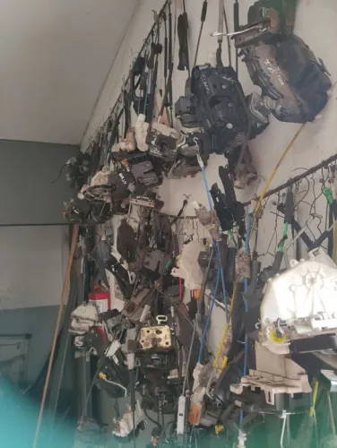 Fechadura de portas de carros nacionais e importados