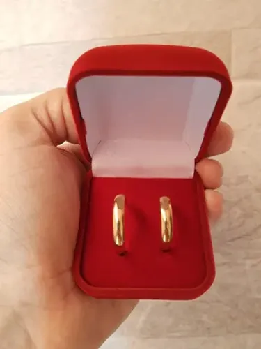 Par de alianças brilhosa, 3 banhos, brinco feminino de brinde