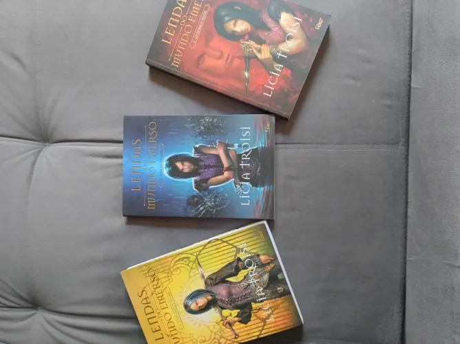 Livro Trilogia Lendas do Mundo Emerso