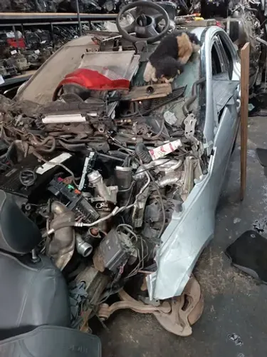 Mercedes c 200 para retirada de peças