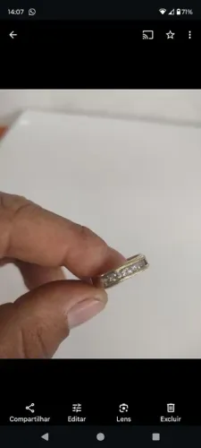 Vende se anel feminino