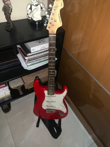 Guitarra Stratocaster Vermelha Vogga