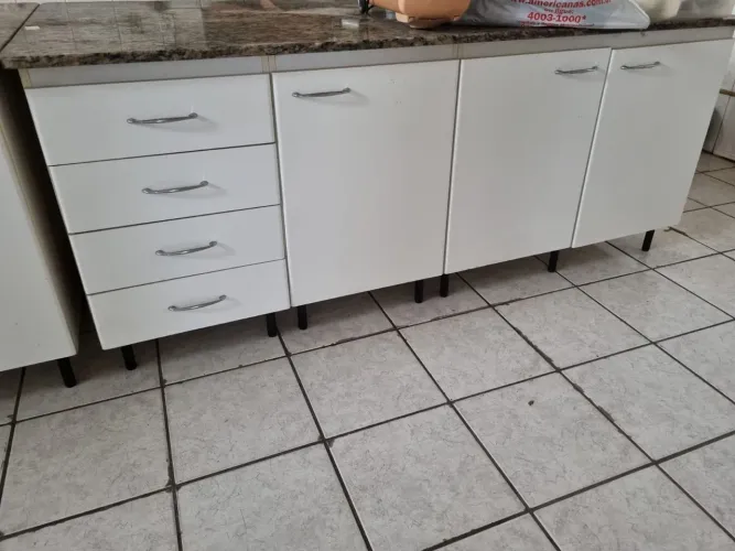 MESA GABINETE 2 metros