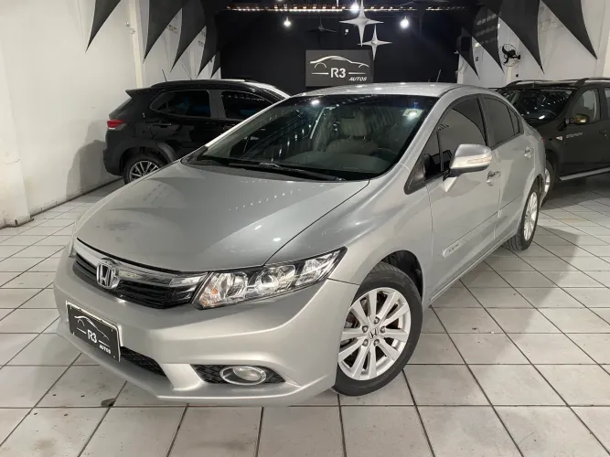 Honda Civic Sedan LXR 2.0 Flexone 16V Aut. 4P 2014