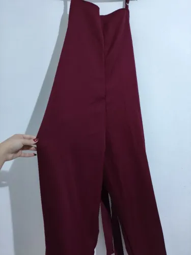 Macacão vinho | Uso assim | GG