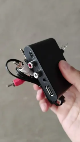 Receptor de Áudio Bluetooth 5.0 - Com Cabos - RCA / P2 - Novo