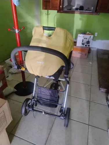 Carrinho de bebe Safety  BARATIO!!!!!