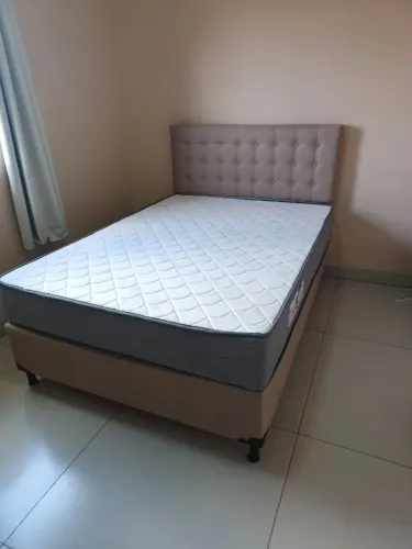 Kit cama casal completo + baú estofado de brinde