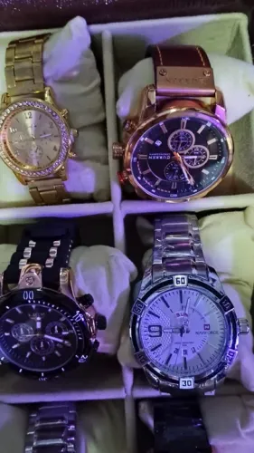 Relógios só os modelos da foto e alguns smartwatch encerramento de vendas