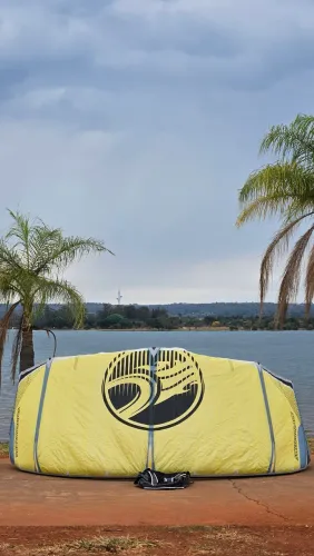 Kite Cabrinha Switchblade 8 m² No Ceará - de Brasília-DF