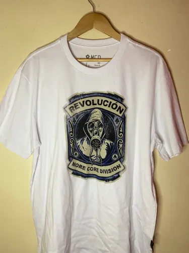 Camiseta MCD ou Lost