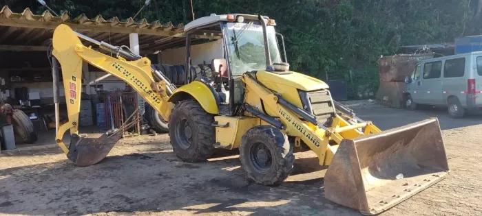 New Holland Reta 2014 - 4x4 Forte e Pronta pro Trabalho!