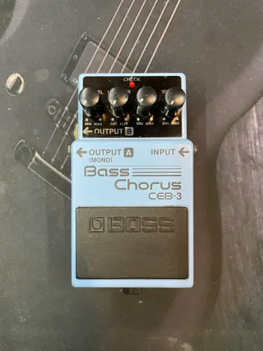 Pedal Boss CEB3 Bass Chorus