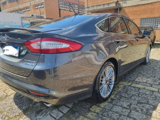 Ford Fusion Titanium Hybrid 2.0 145cv Aut. 2015