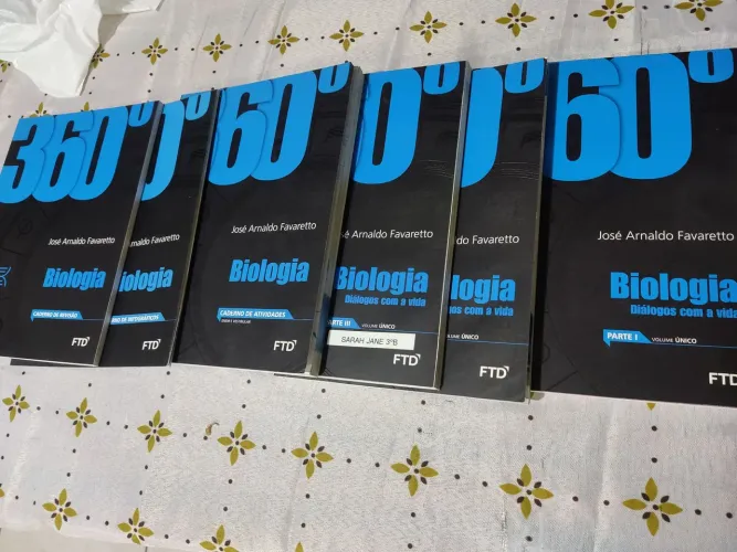 Livros Biologia - José Arnaldo Favaretto - 360º, 60º e 60º