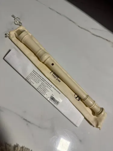 Flauta Doce Yamaha YRS-24B - Instrumento de Sopro