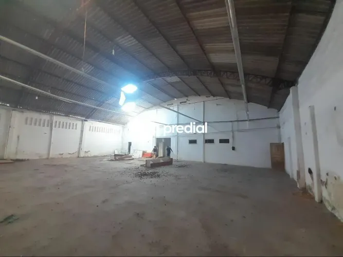 Locação de Comercial / Barracão/Galpão na cidade de Fortaleza