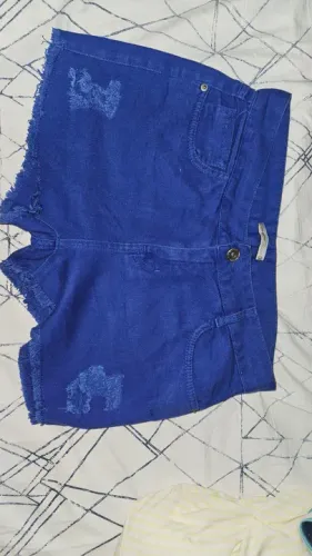 Short jeans azul