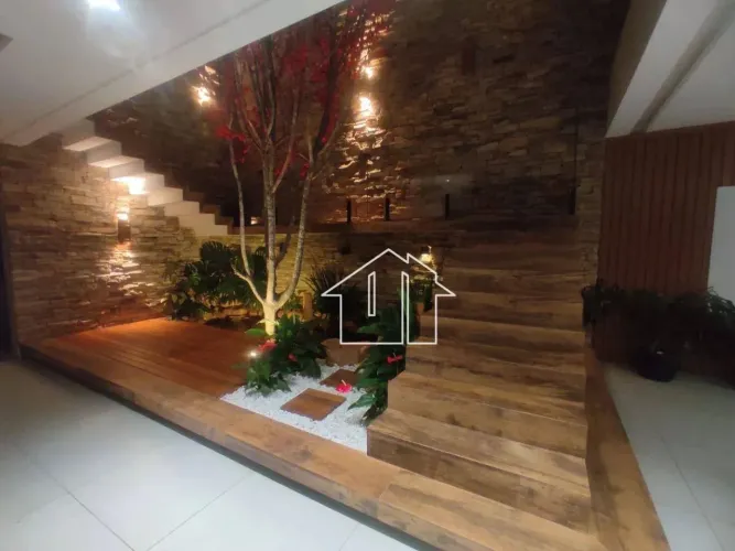 Casa à Venda no Condomínio Santa Mônica  Caçapava/SP