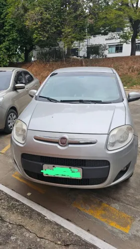 FIAT PALIO ATTRACTIV 1.4 em perfeito estado