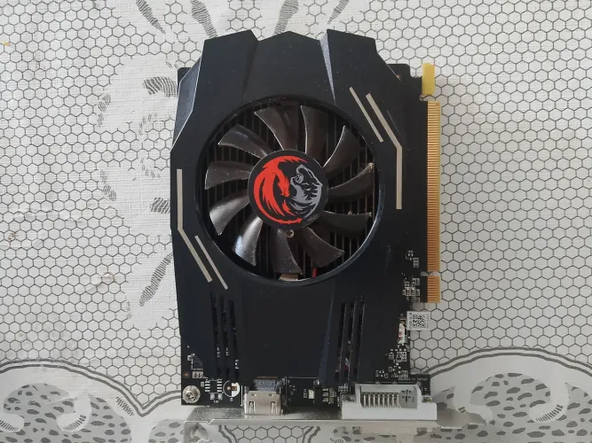 NVIDIA GT 1030 2GB DDR5 (Funcionando perfeitamente)