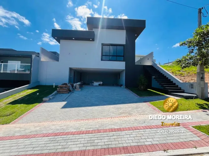 Casa à venda em Condomínio Fechado - Mairiporã