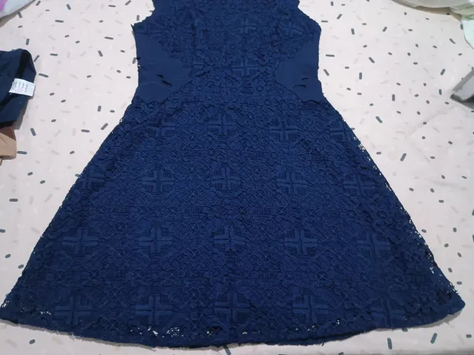 Vestido festa, formatura, Azul Marinho em Renda gripir, tamanho P.