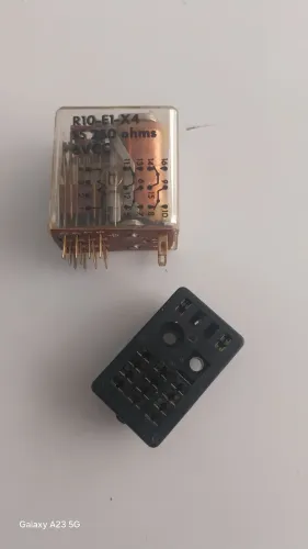 Relé eletromagnético R10-E1-X4 SS 250 ohms 6V