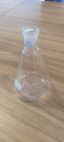Vidrarias para laboratório erlenmeyer, becker, decoração vaso de flores.