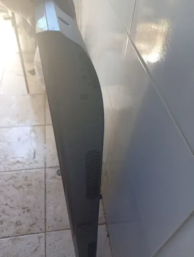 TV LG - Retirada de peças sucata