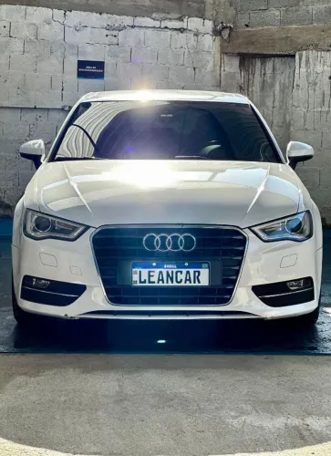 Audi A3 Sportback 2015 (SUCATA PARA RETIRADA DE PEÇAS)