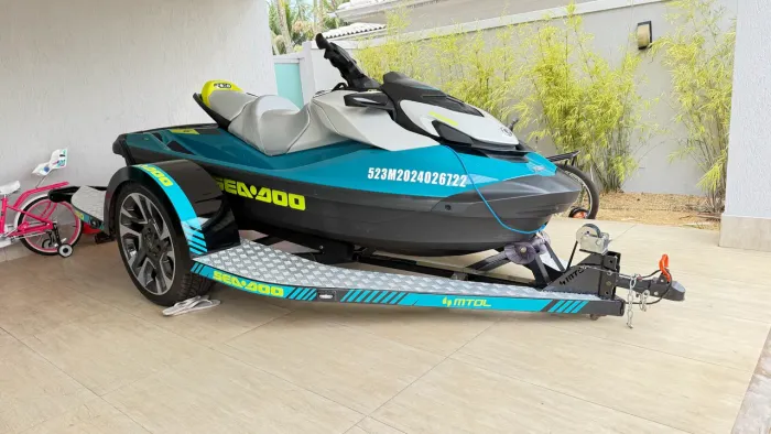 Jet ski sea doo GTI 170 2024 vendo com e sem carreta, aceito proposta a vista dem troca.