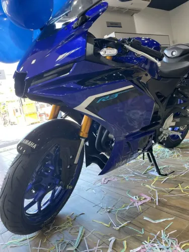 YZF R3 CONNECTED 2026 - a esportiva para o seu dia/dia
