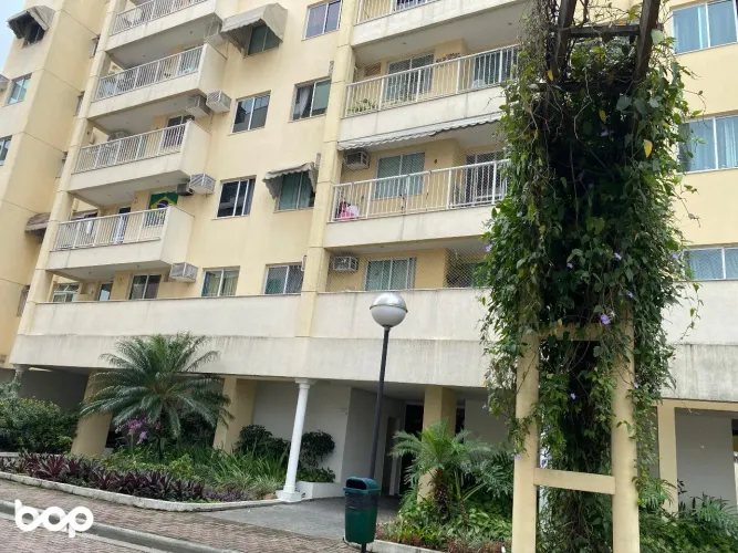 Cobertura- à venda -Bairro Pechincha-R$ 620.000,00-