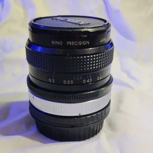Lente vintage Kiron 28mm 2.0 adaptador Canon 