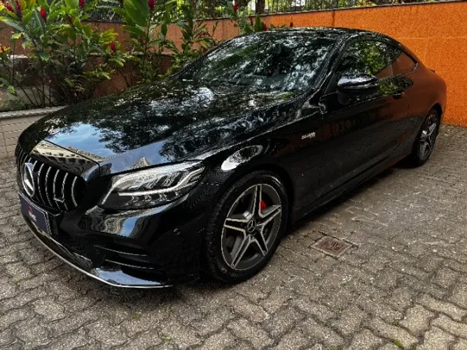 Mercedes-Benz C-180 CGI Coupe Sport 1.6 TB 16V Aut. 2020