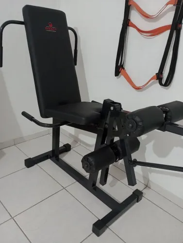 Equipamentos de musculação para montar sua Mini academia em casa.