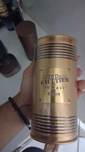 Le male elixir 125ml(124ml) com celofane.