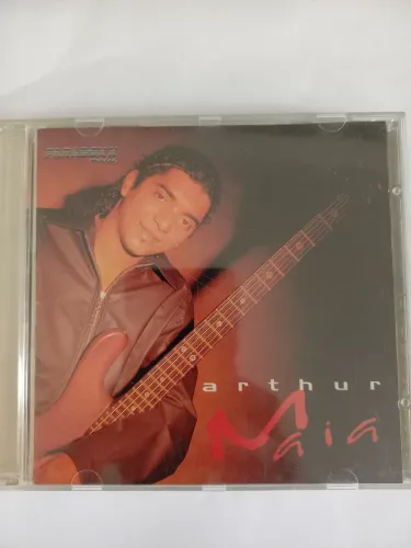 CD Arthur Maia
