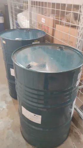 Vendo tambor de metal 200l