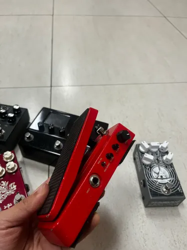 Pedal de Volume e Wah Wah (2 em 1) - Joyo Wah II