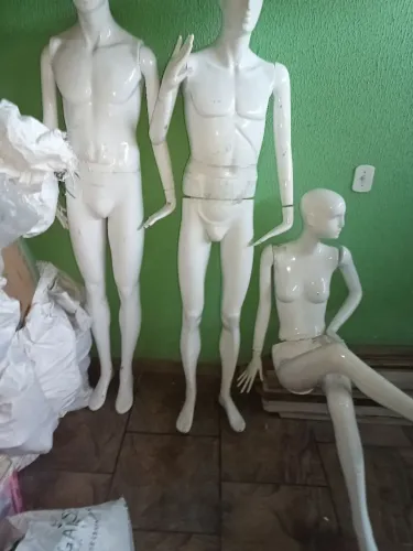 Manequins em fibra lote com 3 unidades