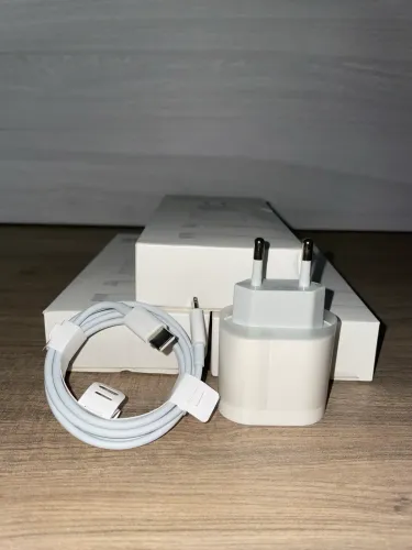 Carregador USB-C 20W (Compatível IPhone)