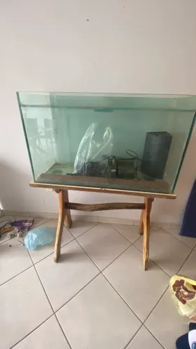 Aquário 95cm vidro 10mm com mesa