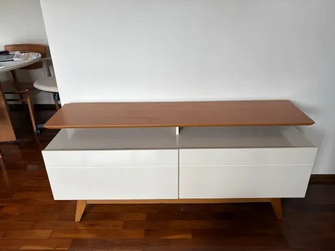 Rack cinamomo e branco