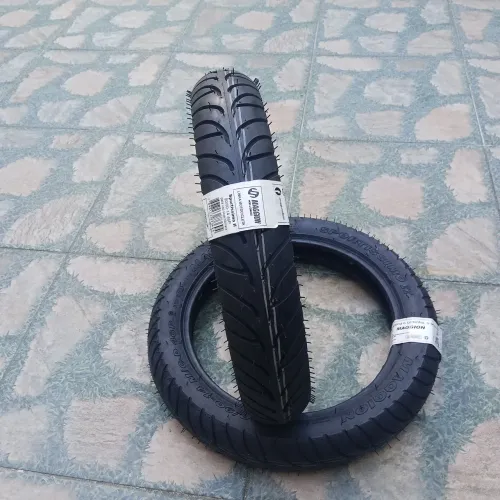 Vende se Pneu sem câmara o par Oferta imperdível