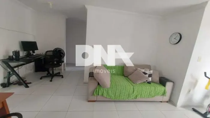 Apartamento : / Residencial / Jardim Oceania