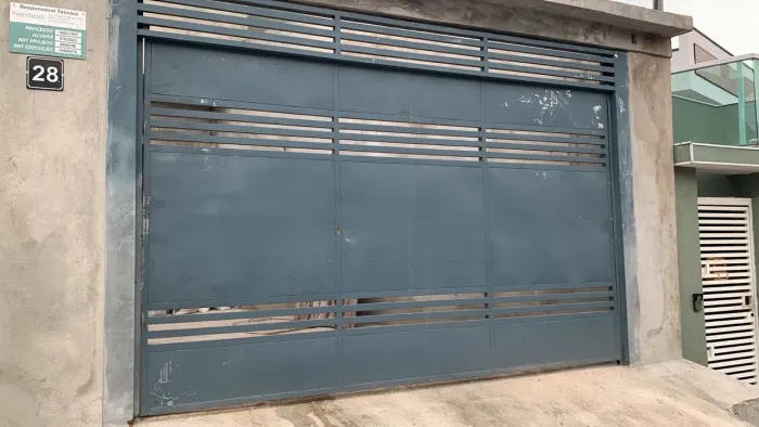 Portão de ferro - 2 Portões : garagem e social 