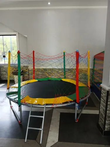 Brinquedos conservados, com ótimos preços.